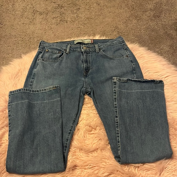 Vintage Levi’s low rise bootcut jeans - Picture 2 of 10